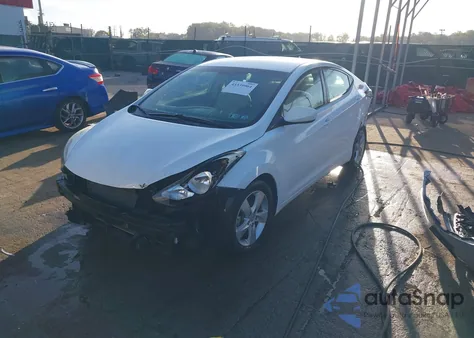 2013 Hyundai Elantra Gls z USA, uszkodzony, nr VIN 5NPDH4AE5DH451137